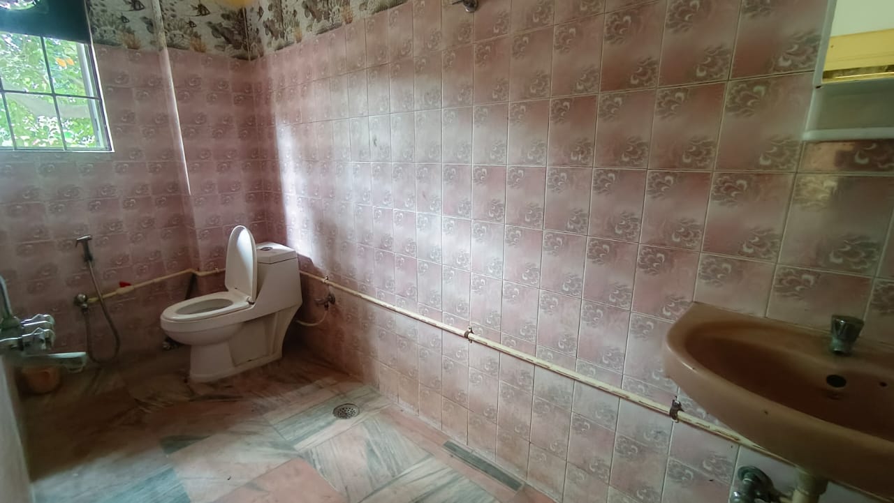 Unfurnished 3bhk in Beltola Bazaar Rd, Jayanagar Chariali, Jayanagar, Beltola Tiniali, Guwahati, Assam, India for Rent